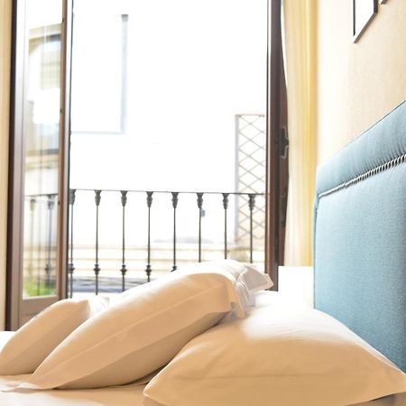 Apartamento Puerta De Cordoba- Exterior Con Balcones Ngoại thất bức ảnh