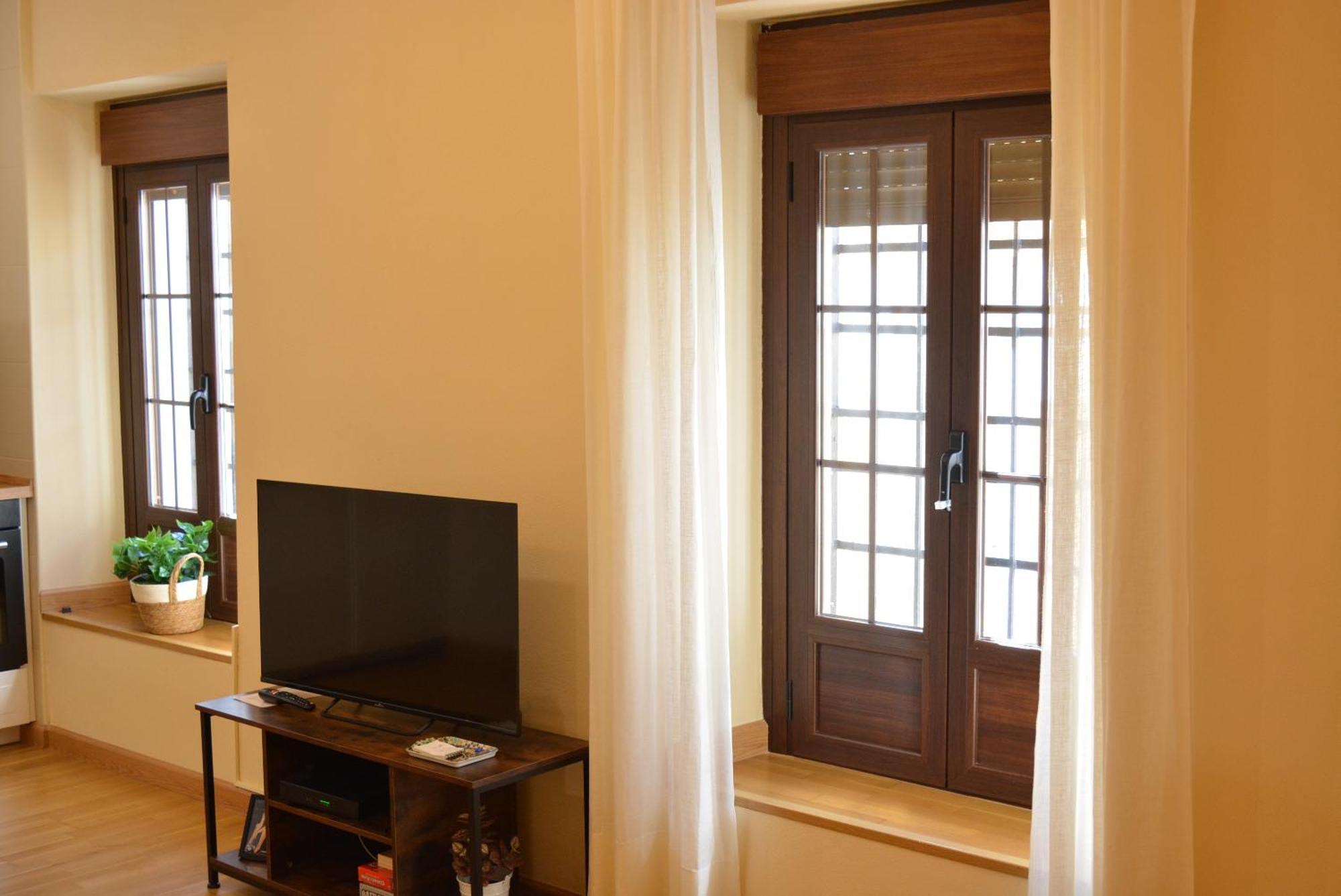 Apartamento Puerta De Cordoba- Exterior Con Balcones Ngoại thất bức ảnh
